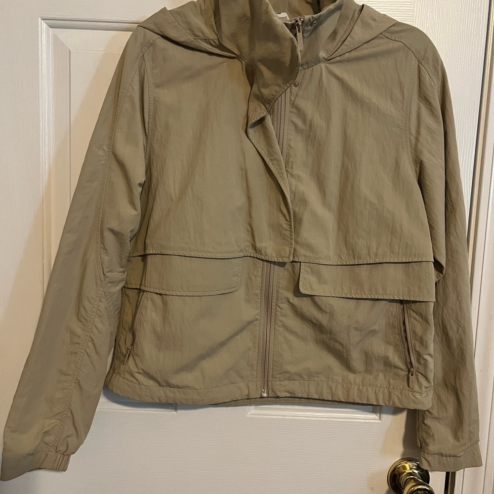 Lululemon Athletica Effortless Jacket